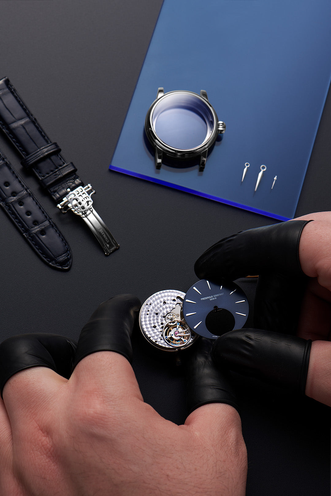 Frederique Constant(康斯登)兩款全新週年紀念陀飛輪精鋼腕錶 by SwissP