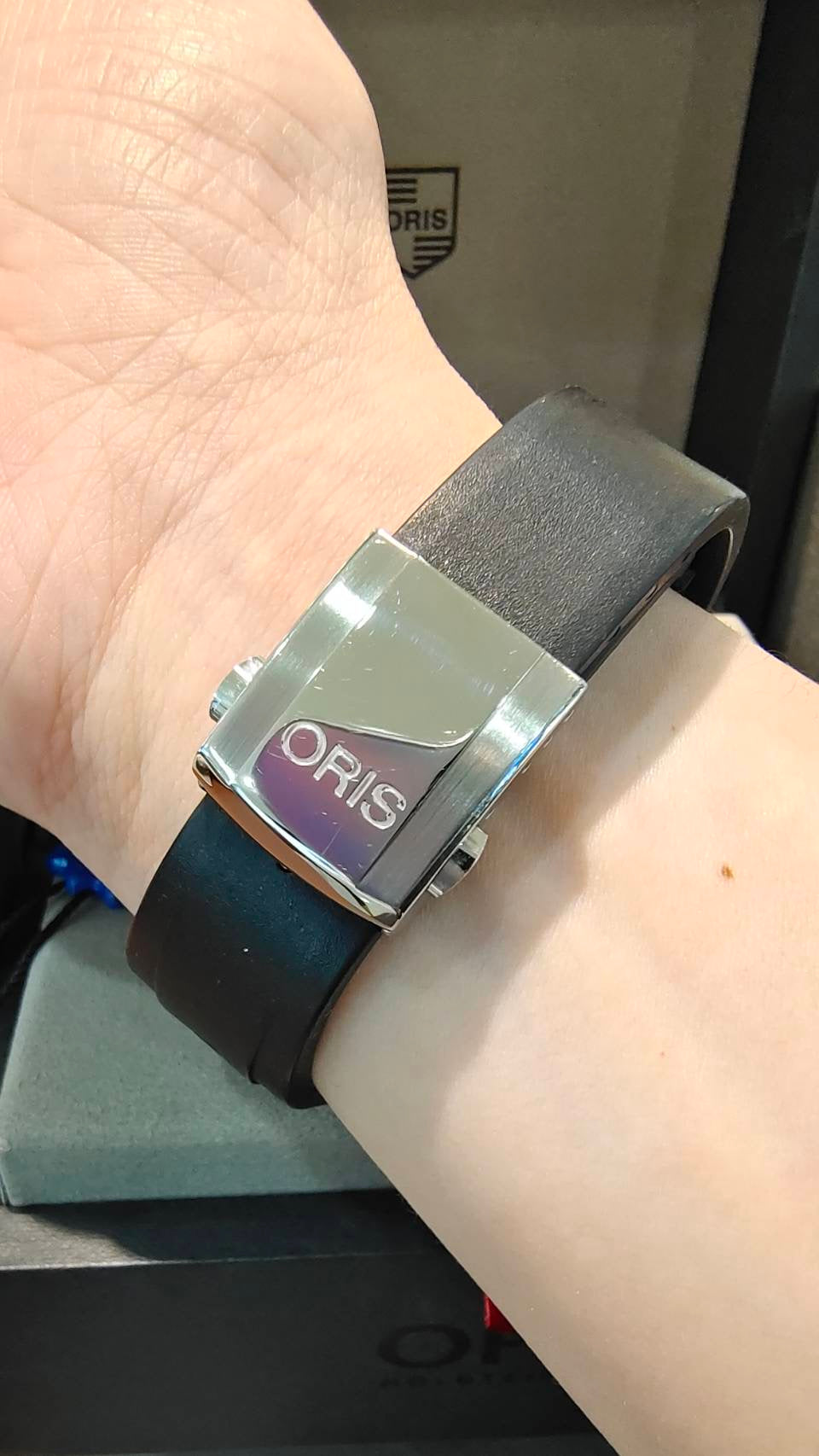 (已售)ORIS 豪力時 | Aquis 400 41mm 膠帶