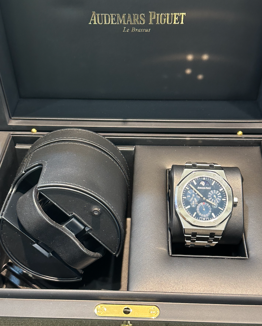 (已售) )Audemars Piguet 愛彼錶 | Royal oaks 皇家橡樹 萬年曆 RD2 26586IP 藍色 近全新