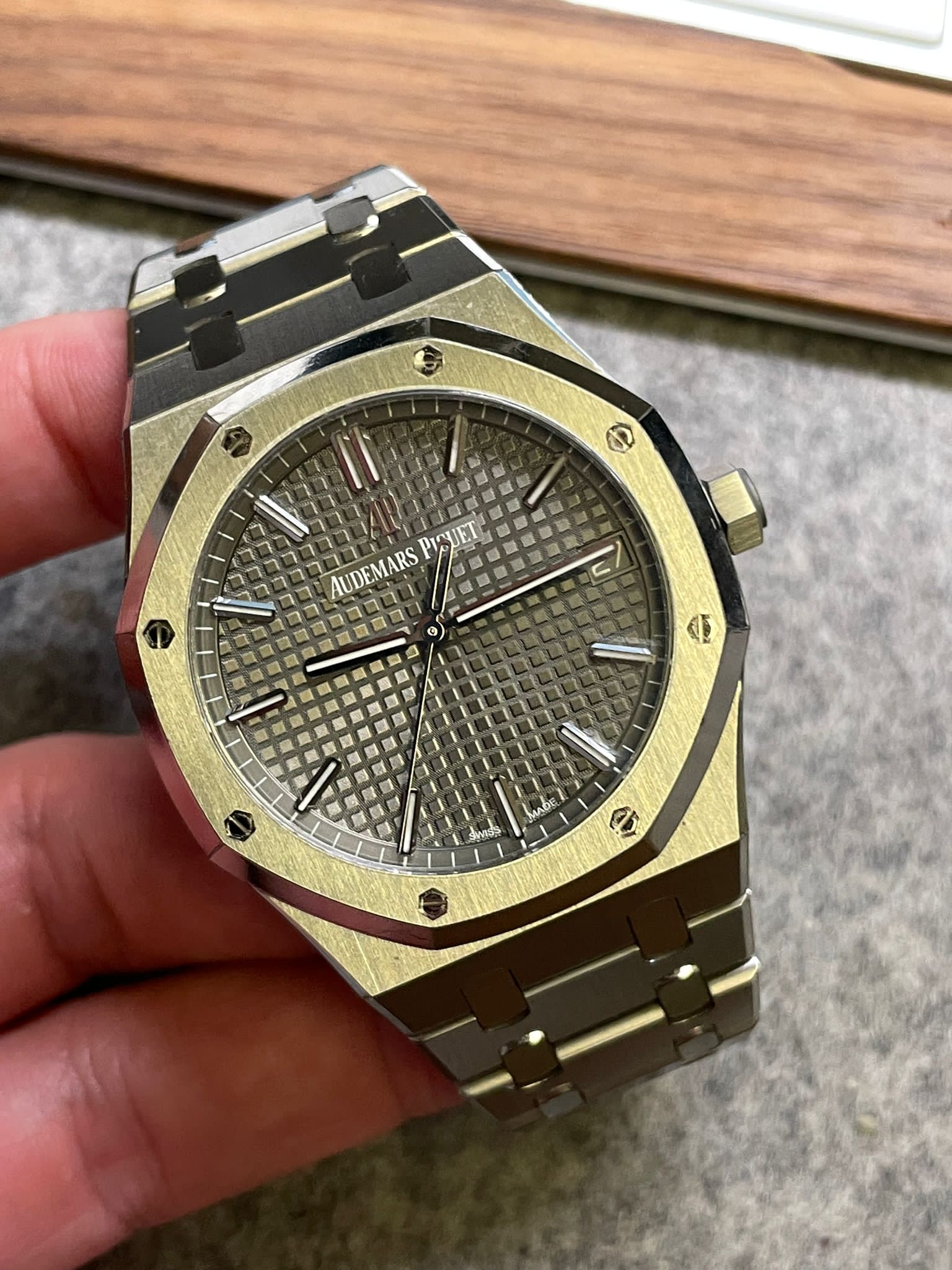 (已售)Audemars Piguet 愛彼錶 | Royaloak 皇家橡樹 15500st 灰色 近全新