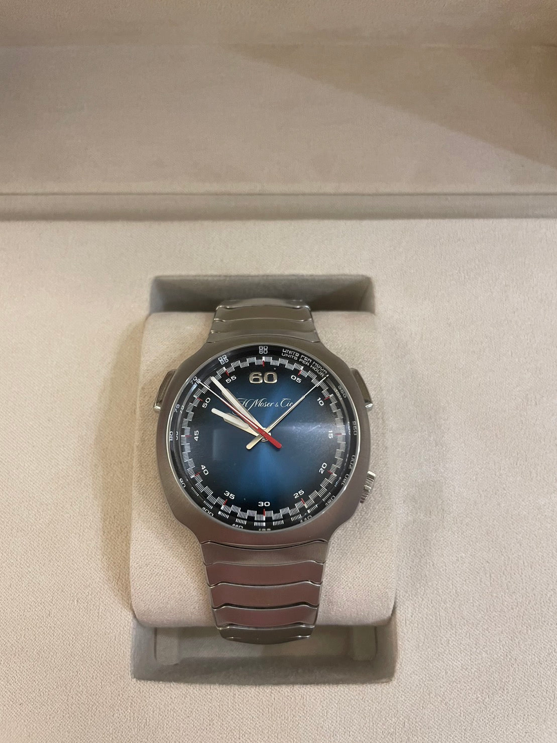 (已售) H. MOSER & CIE亨利慕時 Streamliner Flyback Chronograph 6902-1201 二手 錶況9成新