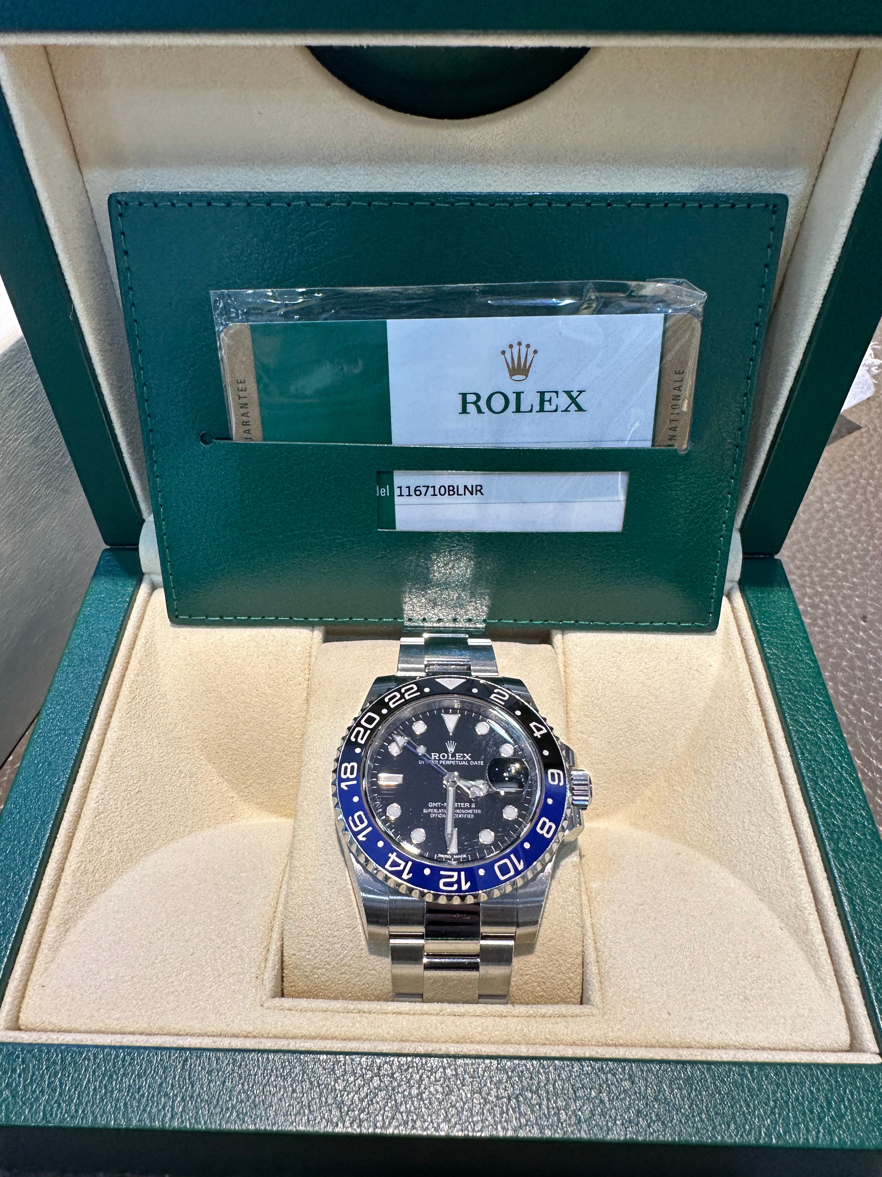 （以收購）二手 Rolex 勞力士 /   黑藍 GMT 126710BLNR